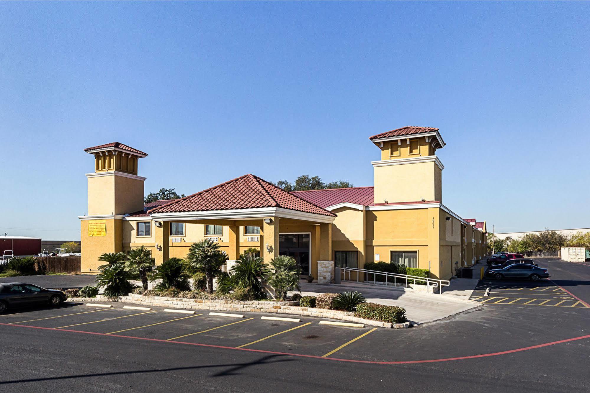 Surestay Plus Hotel By Best Western San Antonio North Екстер'єр фото