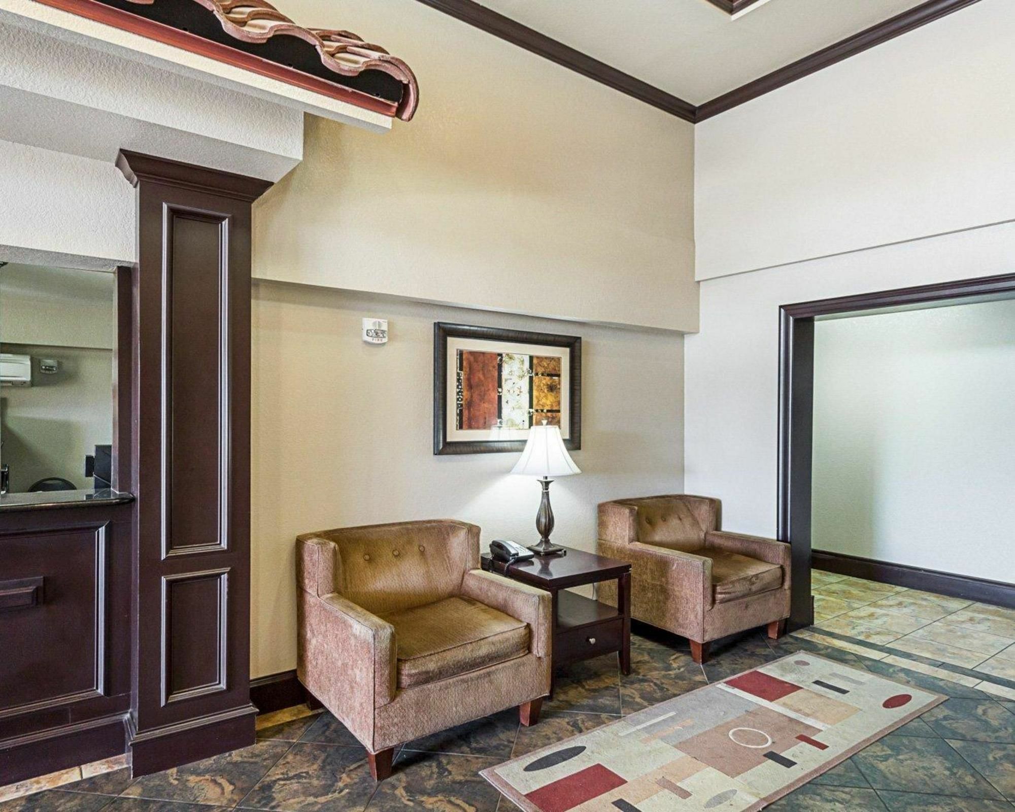 Surestay Plus Hotel By Best Western San Antonio North Екстер'єр фото
